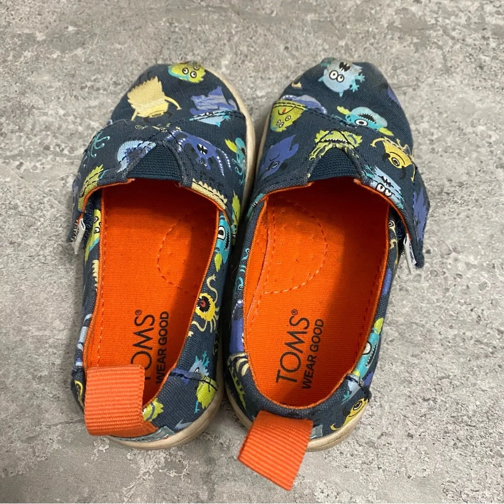 TOMs Toddler Size 7 Monster Slip On Velcro Shoes